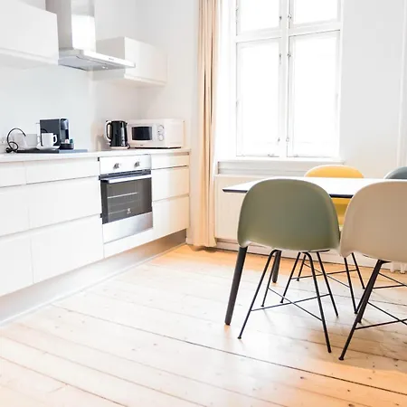 Apartment Spacious And Cool 1-bed In Ogadekvarteret Aarhus